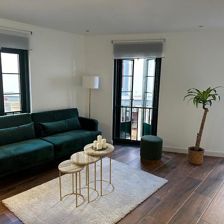 Apartamentos Urbanin I Plaza Ayuntamiento Cudillero Ngoại thất bức ảnh