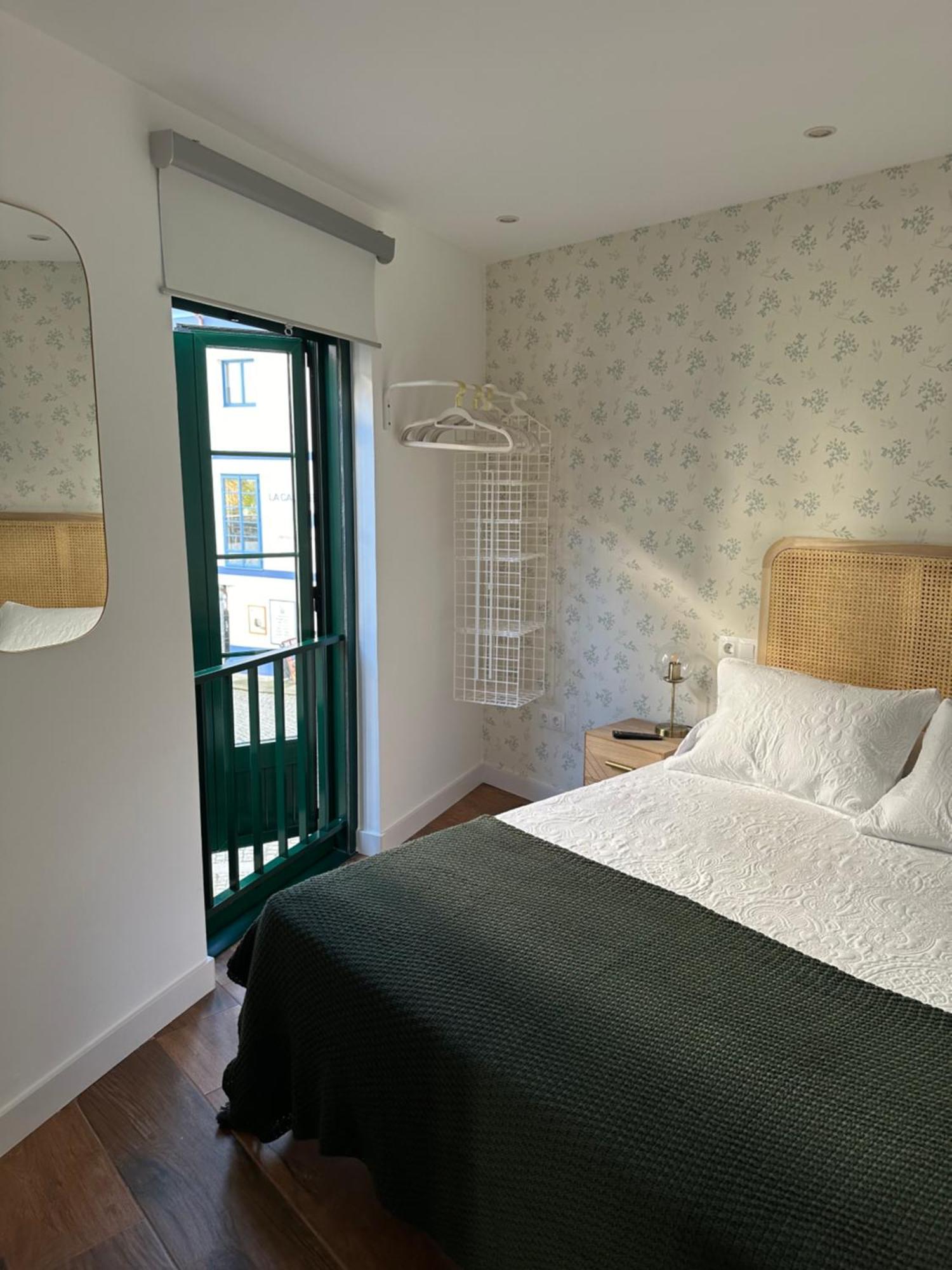 Apartamentos Urbanin I Plaza Ayuntamiento Cudillero Ngoại thất bức ảnh